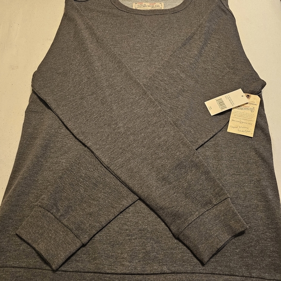 Sweatshirt - Picture 2 of 6